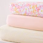 Painted Daisy Crib Fitted Sheet Bundle - Peach