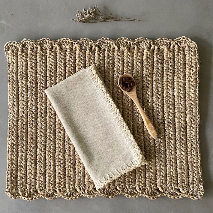 TALLO de OLIVO Fique Woven Placemat