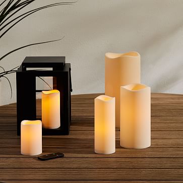 Indoor/Outdoor Wavy Edge Basic Candle - Ivory