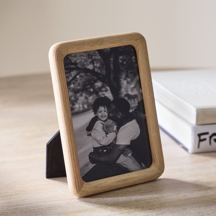 West Elm - Modern Rounded Wooden Tabletop Frame - 5x7