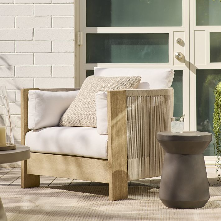 Porto Outdoor Lounge Chair
