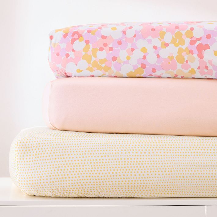 Painted Daisy Crib Fitted Sheet Bundle - Peach