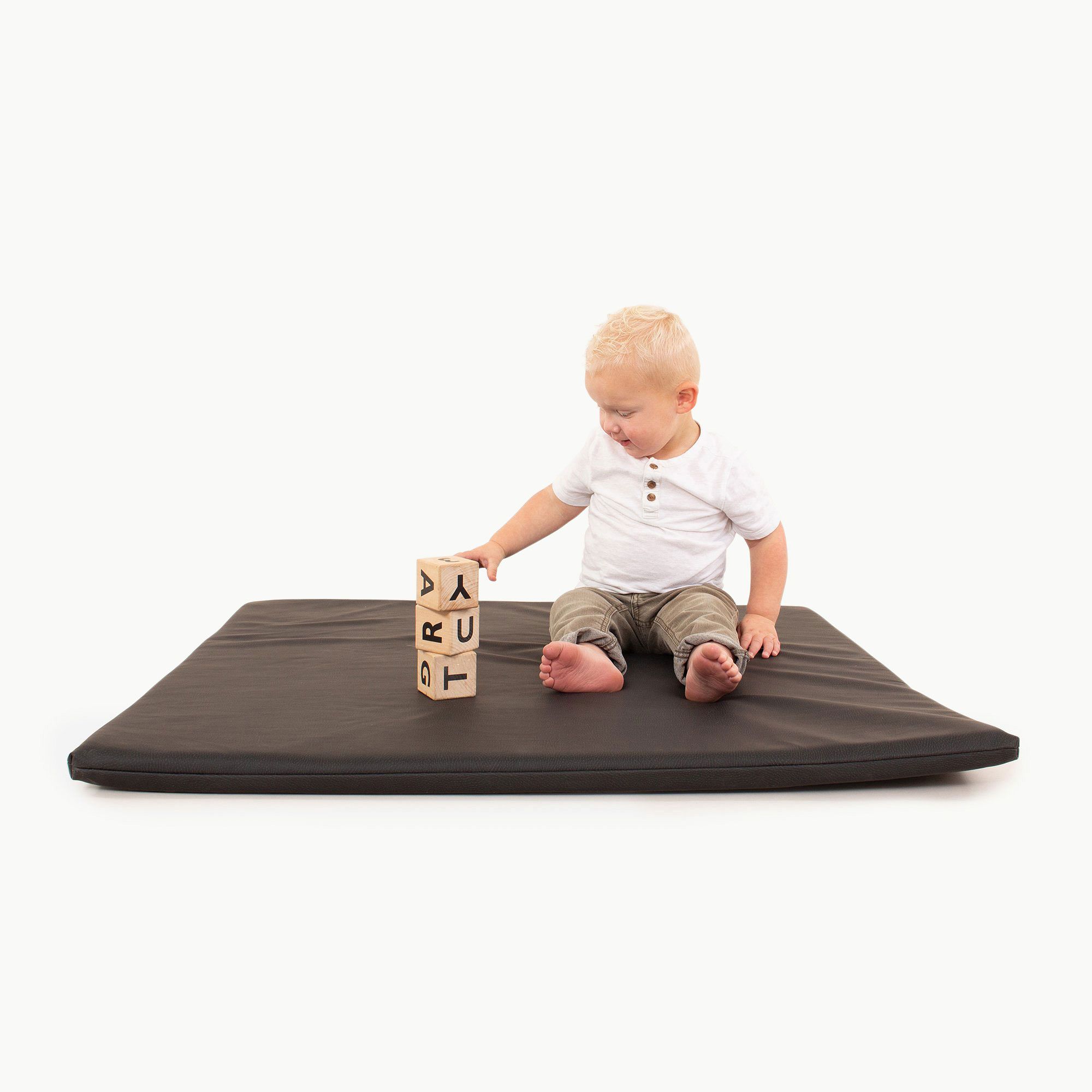 Gathre Circle Padded Play Mat | West Elm