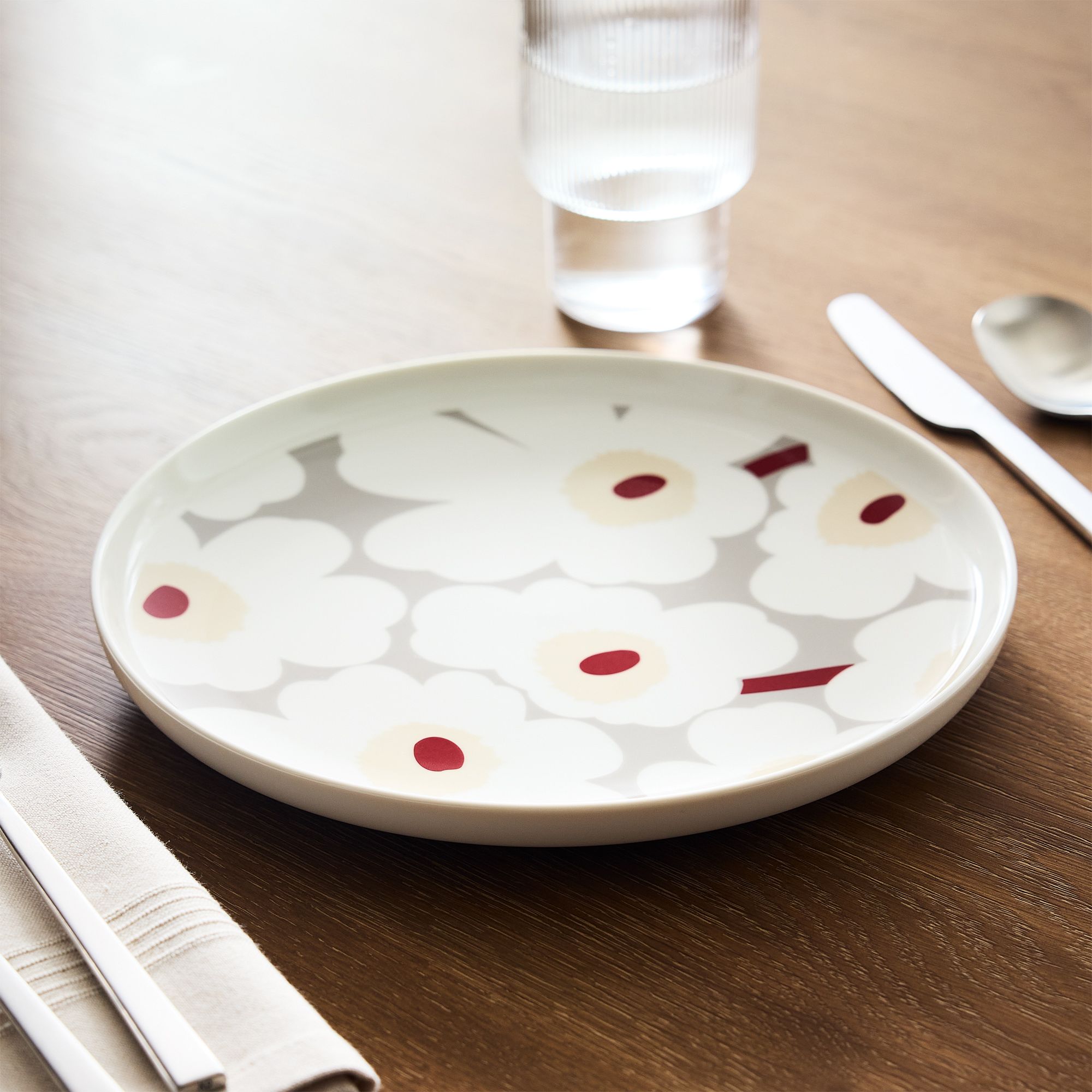 Marimekko Oiva Unikko Dinner Plate | West Elm