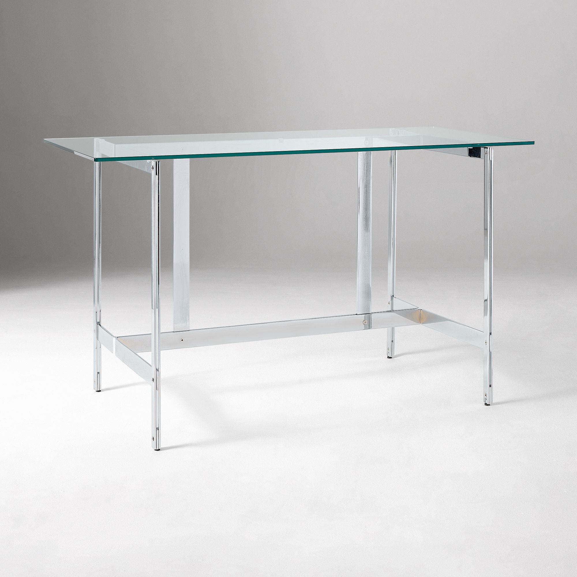 Ozzy Desk (52") | West Elm