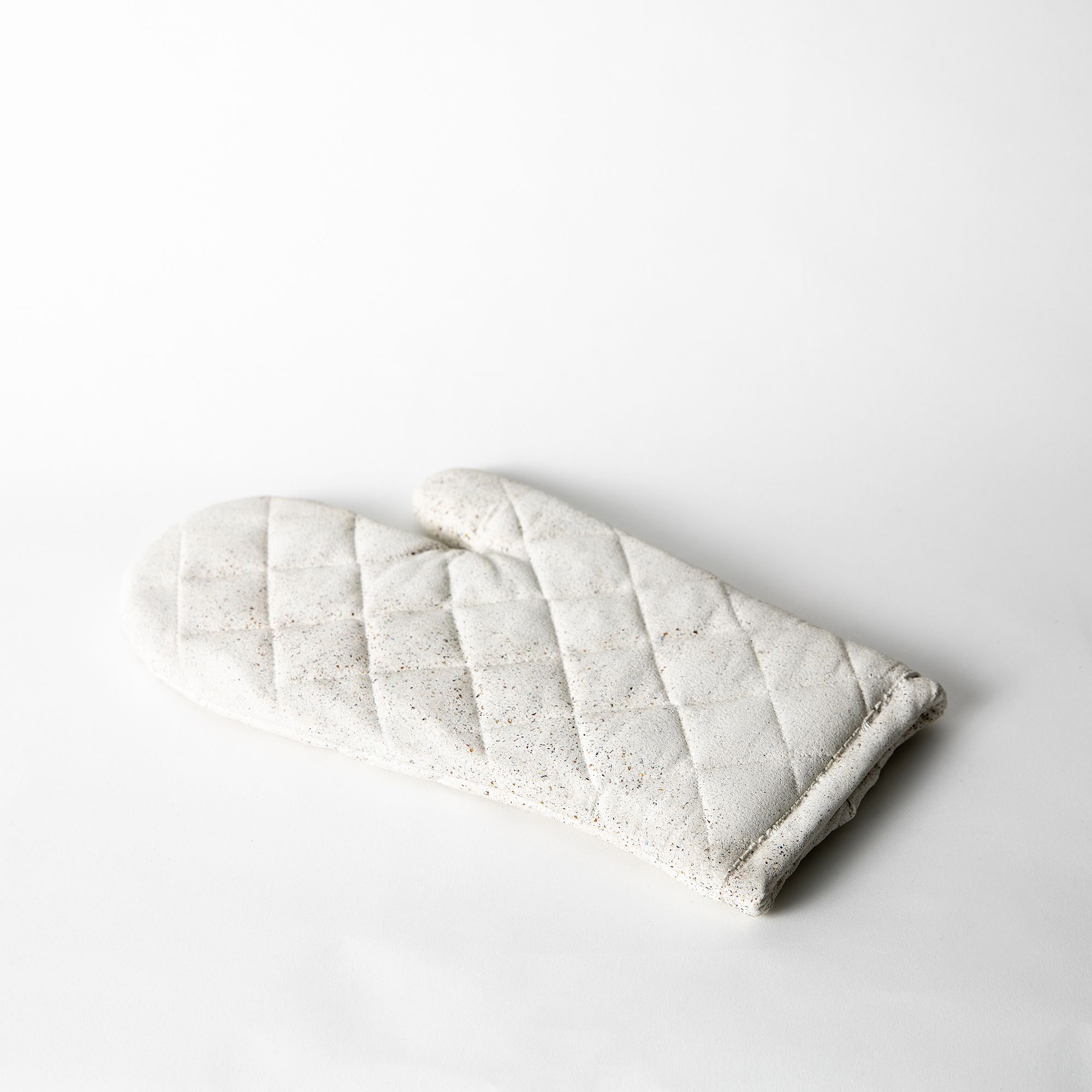 Pretti.Cool Oven Mitt Trivet | West Elm