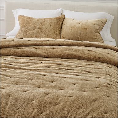 Striated Chenille Tack Stitch Quilt & Shams