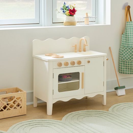 Daisy Play Kitchen | West Elm