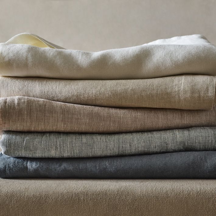 West Elm Queen Linen Sheet saving Set