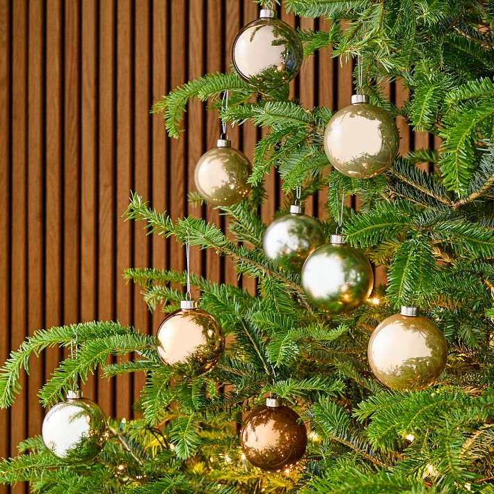 Medium Gold Ornaments (Set of 9)