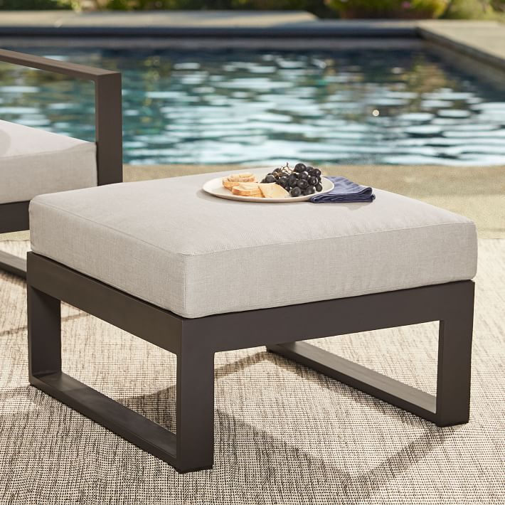 Aluminum ottoman discount