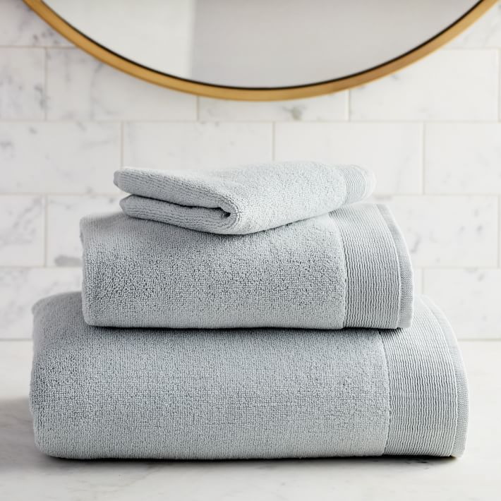 4 Bath Towels Set - Color: Frost Gray Melange -Plush Fibrosoft™ Towel Sets