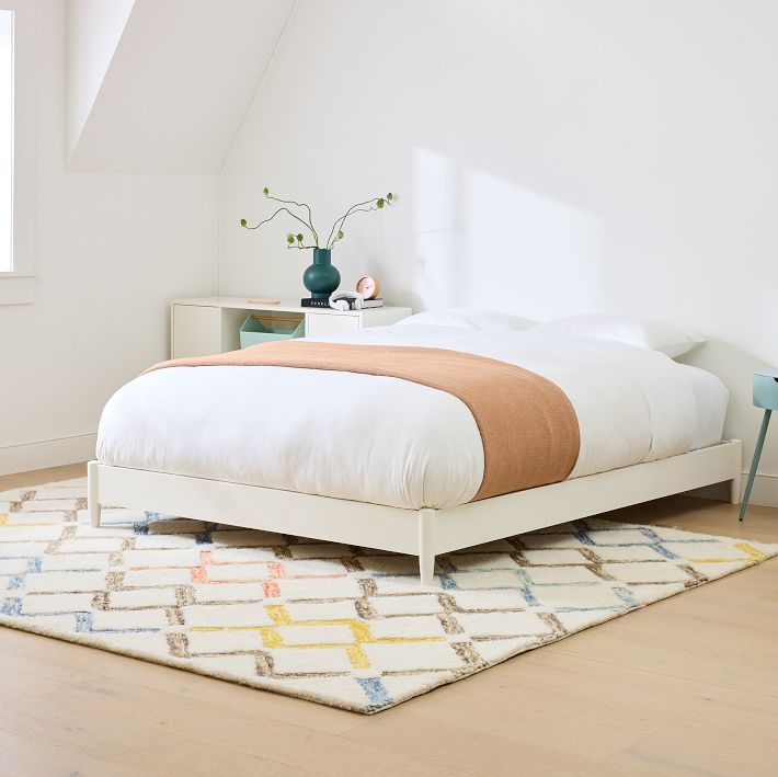 West elm queen platform bed discount