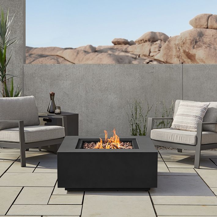 Rutland Square Fire Pit Table 36
