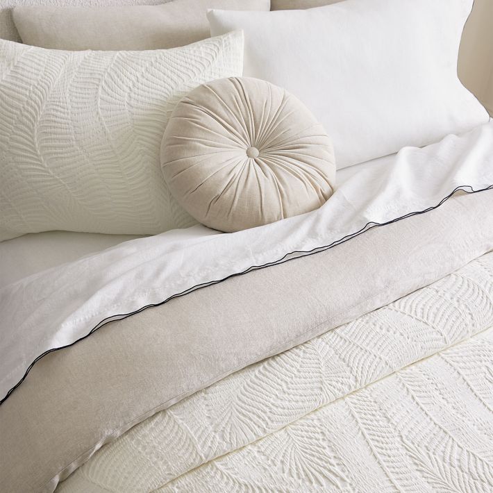 Trailing Fern Matelasse Duvet Cover & Shams