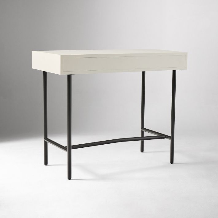 West elm quinn mini desk discount