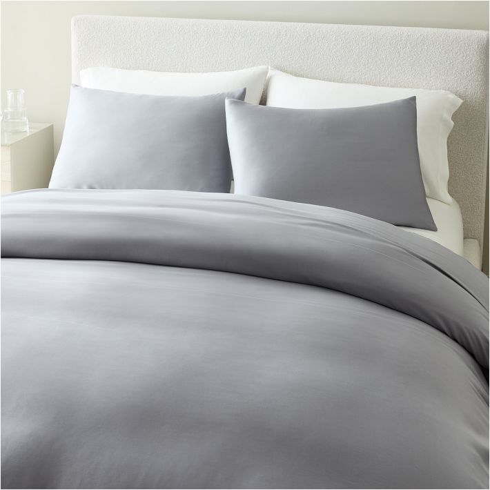 West elm Silky TENCEL Striated king / newest california king Duvet Cover & 2 Shams