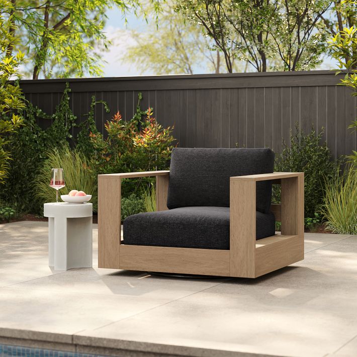 Telluride Outdoor Swivel Chair