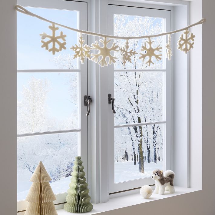 Felt Snowflake Garland