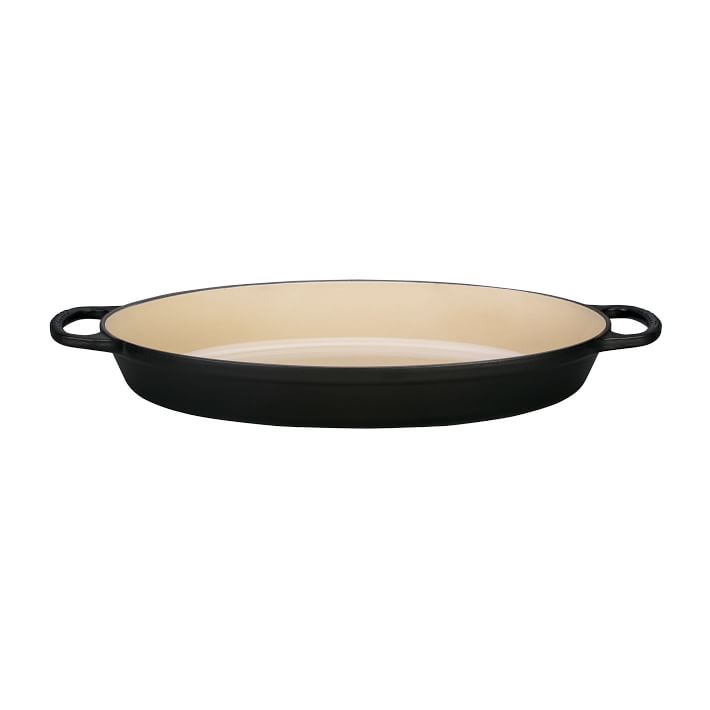 Le Creuset Oval Baking Dish