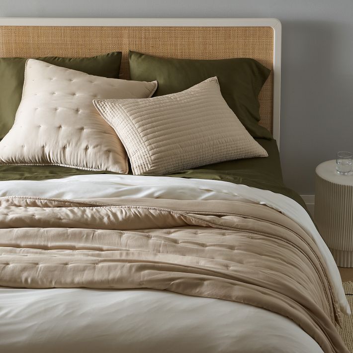 Silky TENCEL™ Crescent Stitch Quilt COLOR: WHITE SIZE: QUEEN
