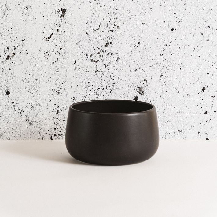 Gharyan Stoneware Serving Bowl | Black