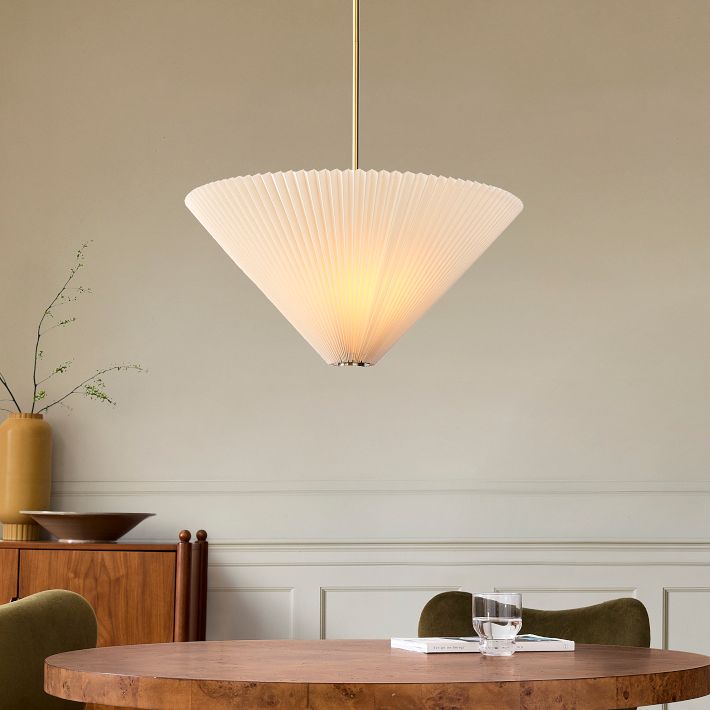 Pierce & Ward Pleated Pendant (25")