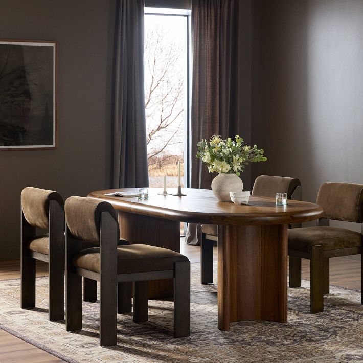 Aivana Extendable Dining Table (84&quot;&ndash;104&quot;)
