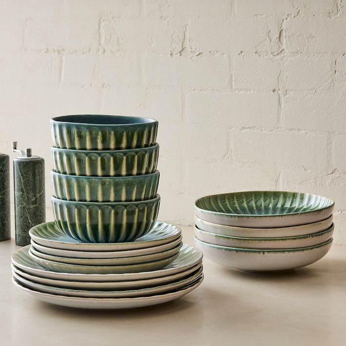 Suvi Stoneware Dinnerware Collection