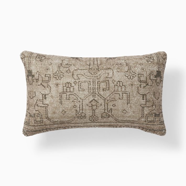 Kiri Pillow Cover + Down Alternative Insert