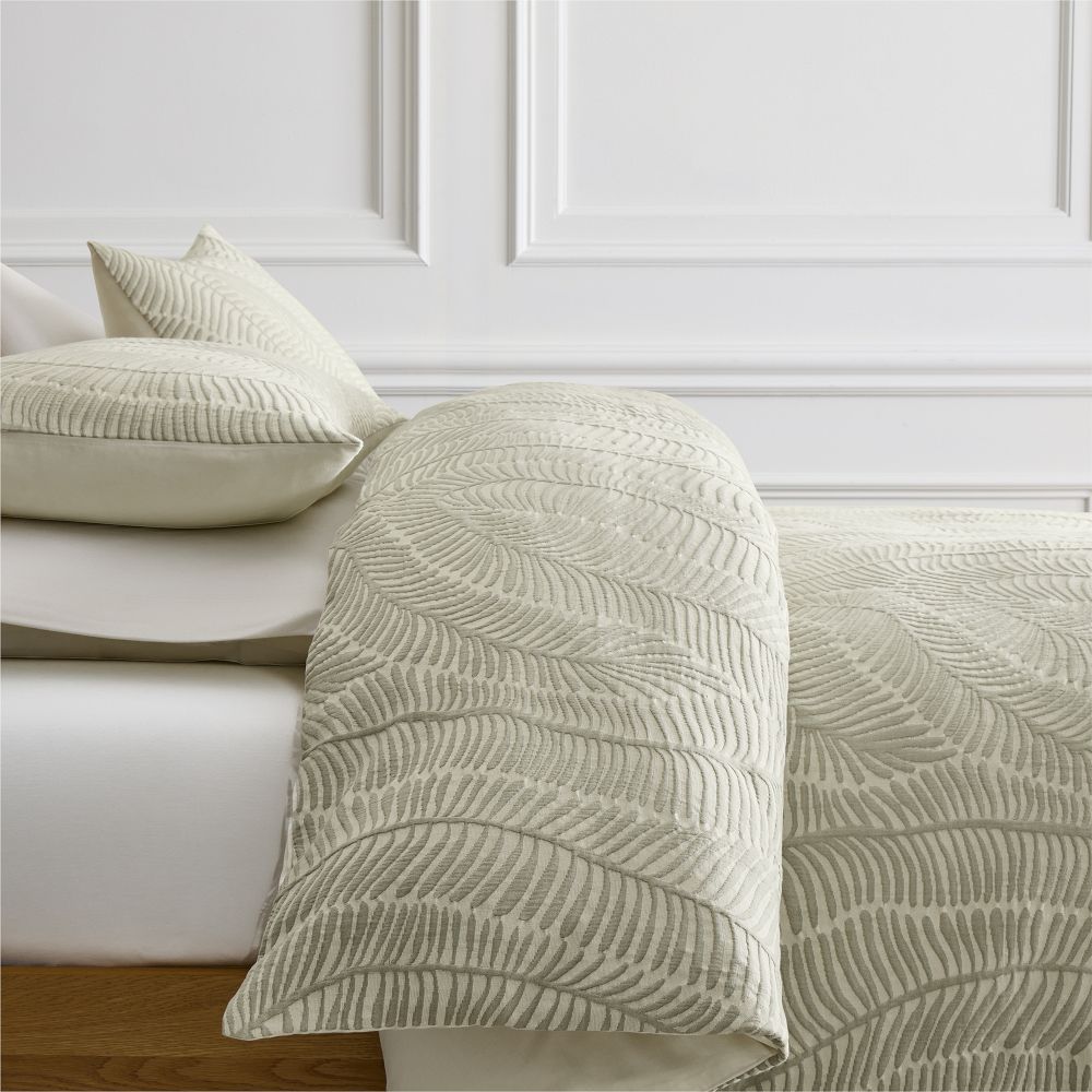 Trailing Fern Matelasse Duvet Cover & Shams (Size: Queen, Color: Celedon)
