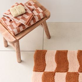 Wavy Blocks Bath Mat