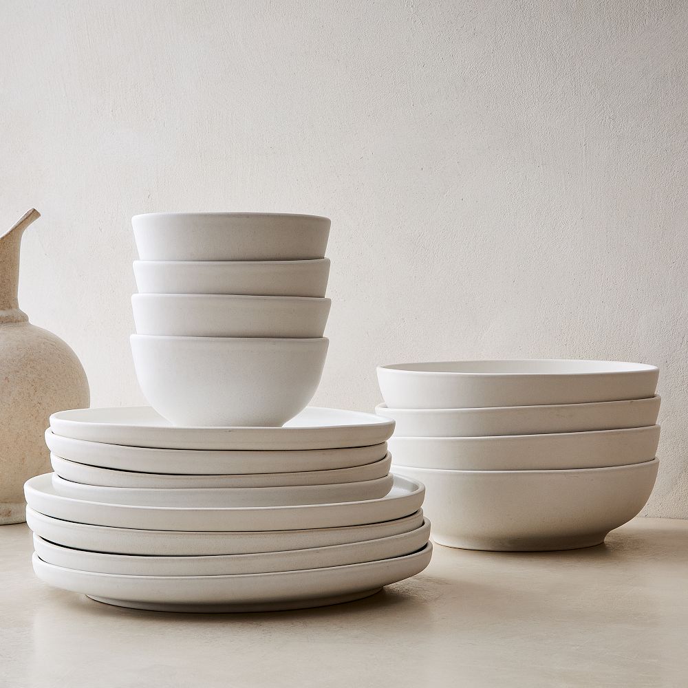 Kanto Stoneware Dinnerware (Set of 16) - Ice White, 16-Piece Dinnerware Set
