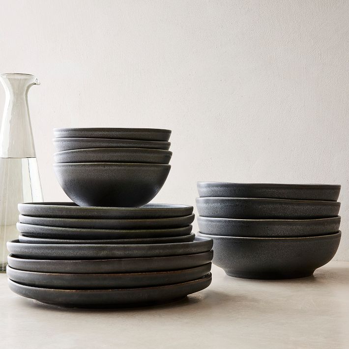 Kanto Stoneware Dinnerware in Black (Set of 16)