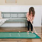 Wonder &amp; Wise Keen Putting Green