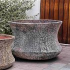 Thira Planters