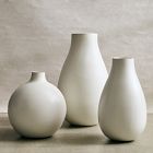 Oversized Pure White Ceramic Collection