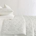 Dotted Floral Quilt &amp; Shams