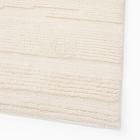 Staggered High-Low Easy Care Rug