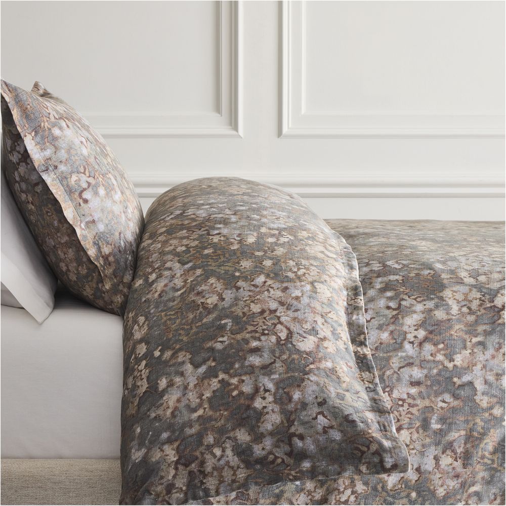 Abstract Hydrangea Duvet Cover: Full / Queen