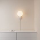 Gantri Cantilever Wall Light