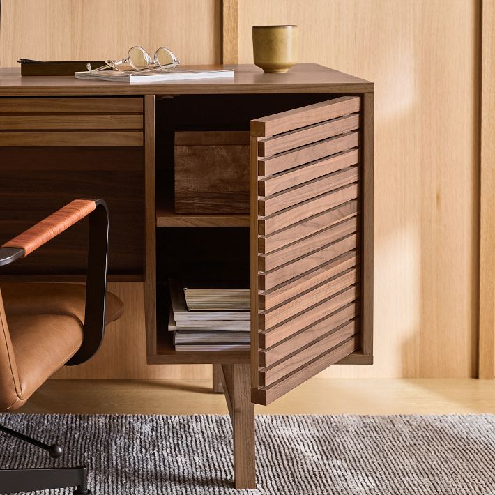 Bryce Executive Desk (64