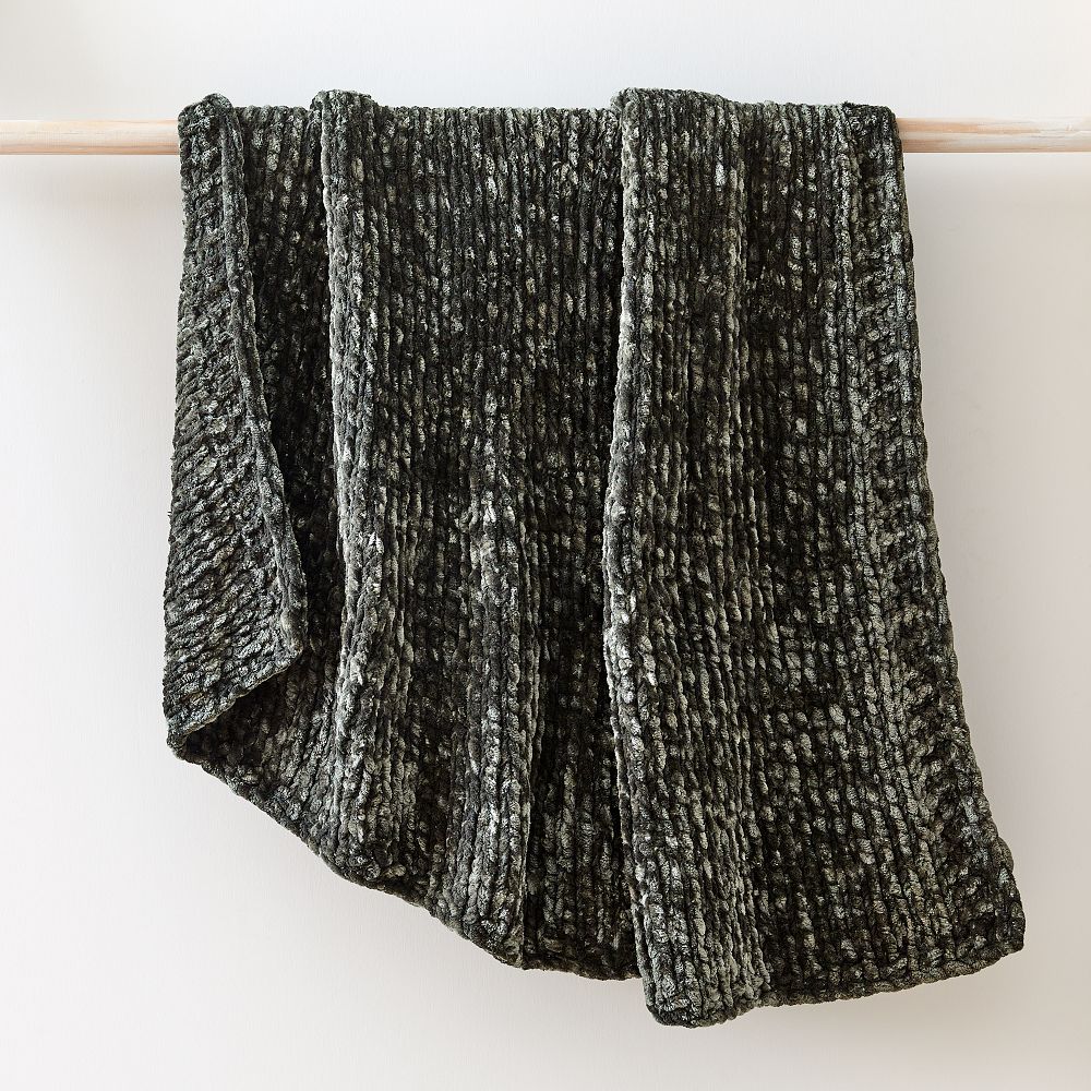 Chunky Luxury Chenille Throw - Dark Moss, 50x60