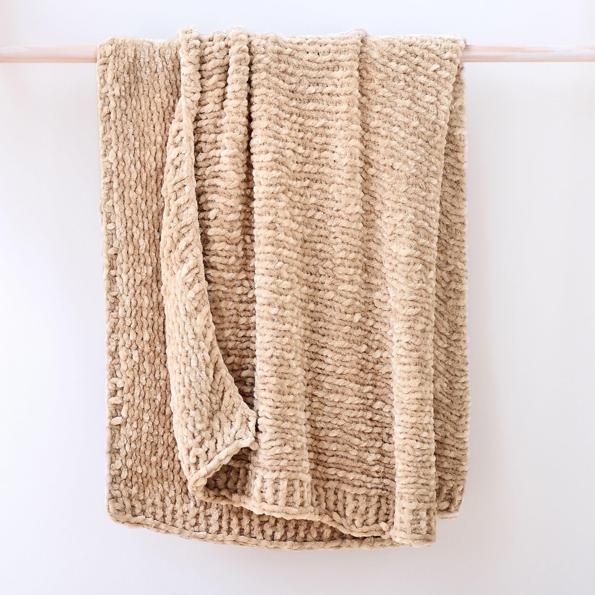Chunky Luxury Chenille Throw - Sand, 50"x60"