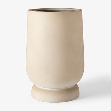 Standard Entry - 20"D x 29"H