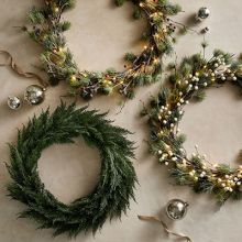 Wreaths &amp; Garlands