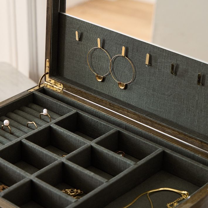 west elm 木製 ウッド ゴールド アクセサリージュエリーケース Julieta Wood Jewelry Box, Green Ash | West Elm