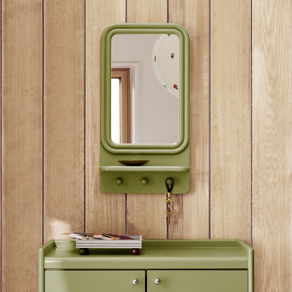 Emma Chamberlain Lacquer Entryway Mirror
