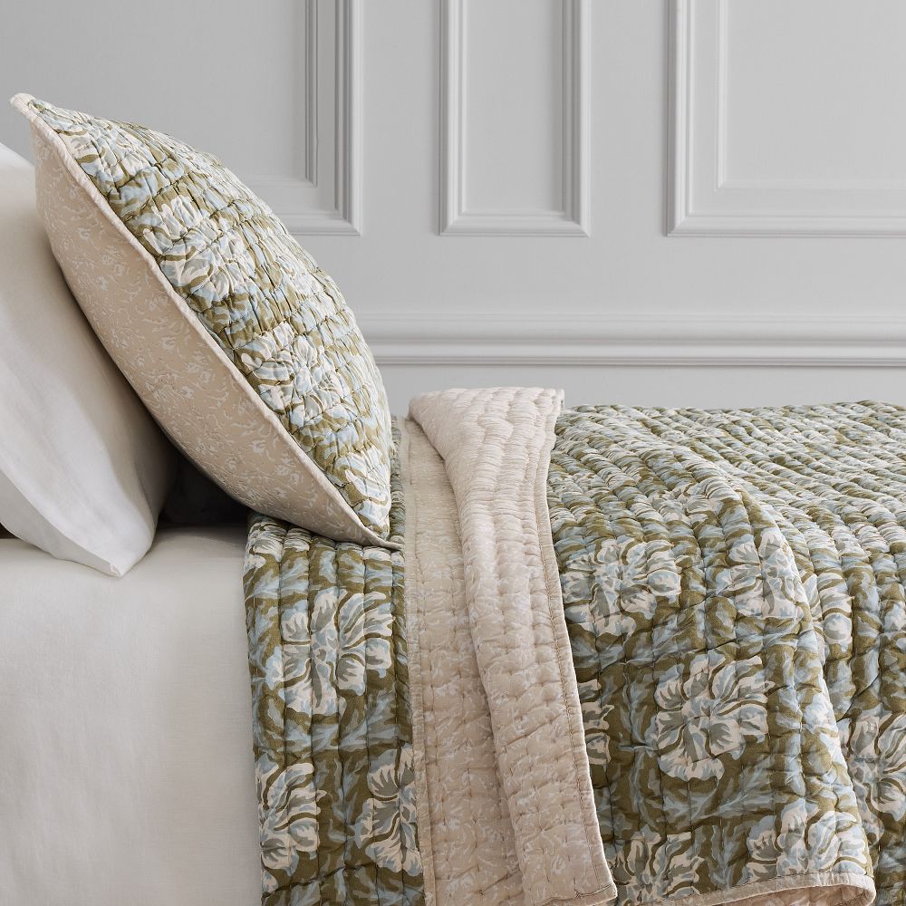 Lennon Floral Reversible Quilt Queen