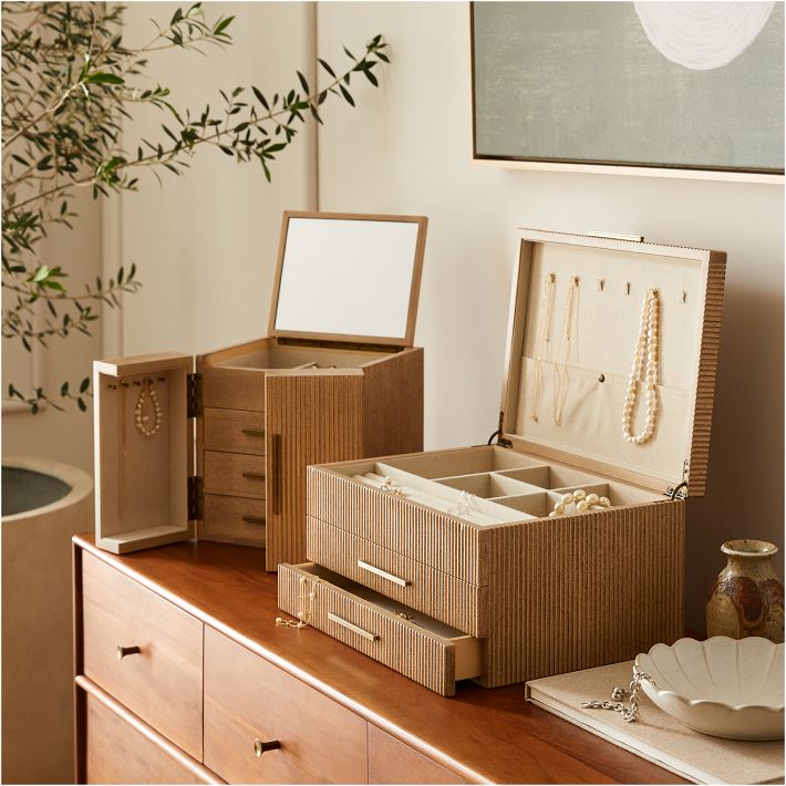 west elm 木製 ウッド ゴールド アクセサリージュエリーケース Modern Fluted Jewelry Boxes | West Elm 小物入れ